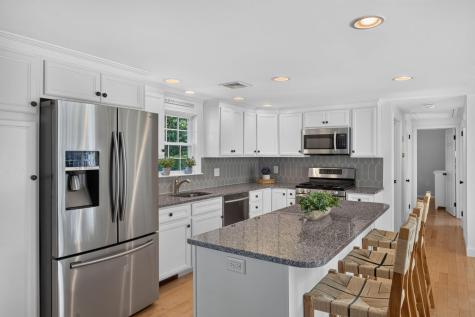 3 Redwood Lane Dennis MA 02638