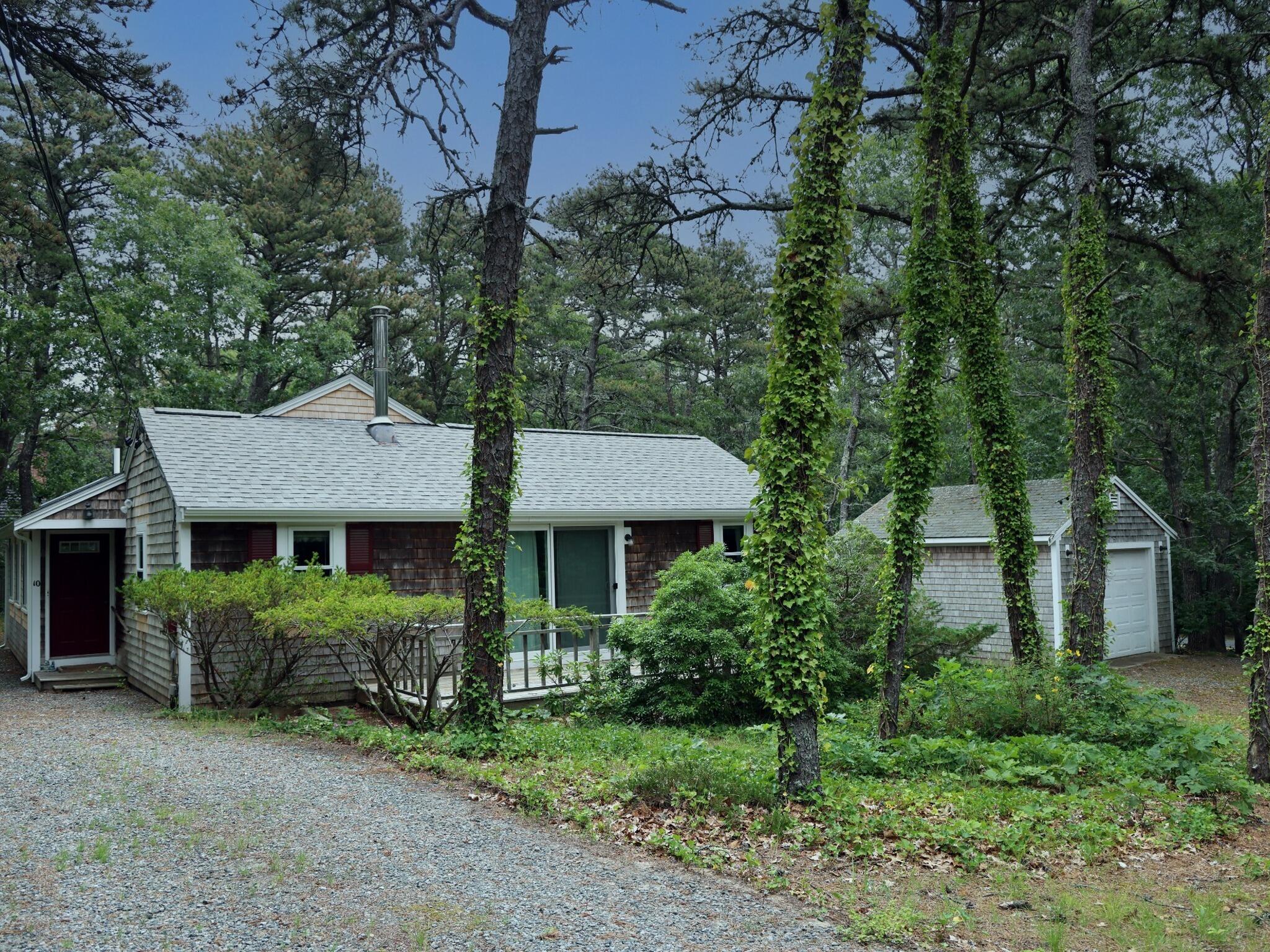 10 Bartlett Road Wellfleet MA 02667