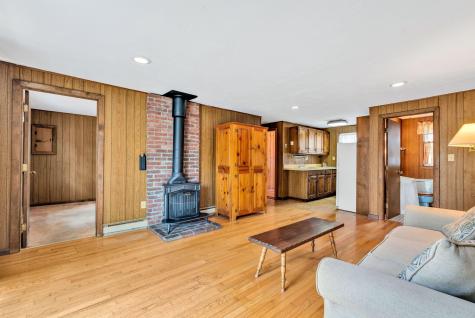 10 Bartlett Road Wellfleet MA 02667