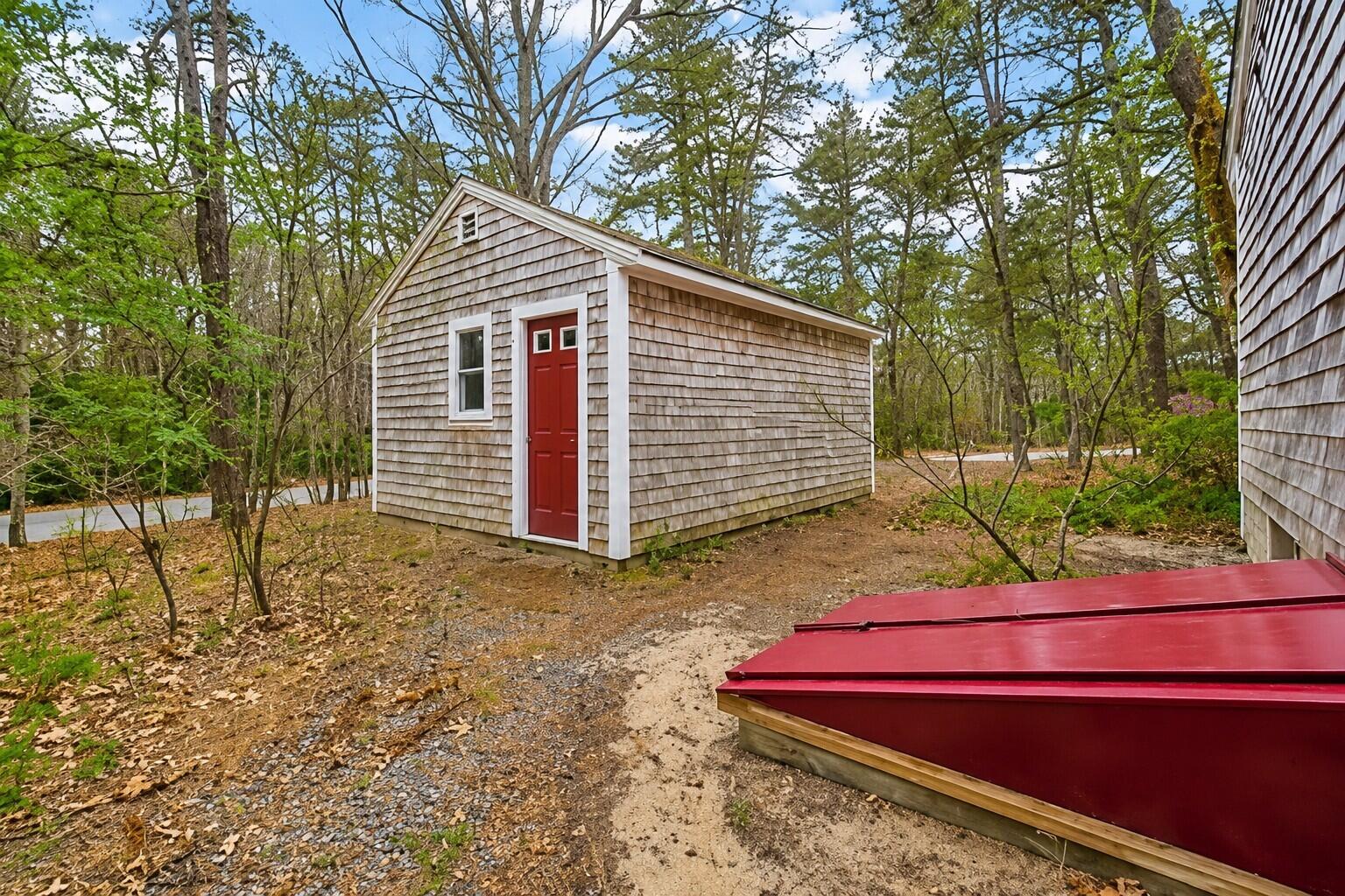 10 Bartlett Road Wellfleet MA 02667