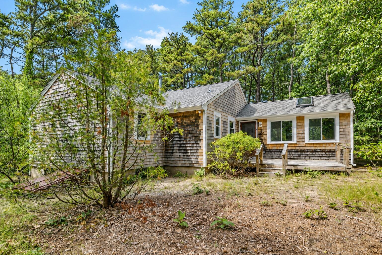 10 Bartlett Road Wellfleet MA 02667