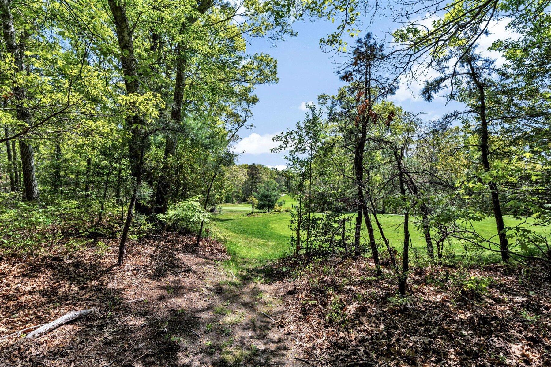 17 Greenway Circle Sandwich MA 02563