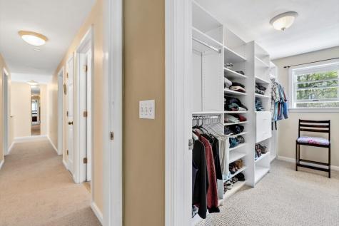 17 Greenway Circle Sandwich MA 02563