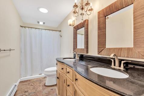 17 Greenway Circle Sandwich MA 02563