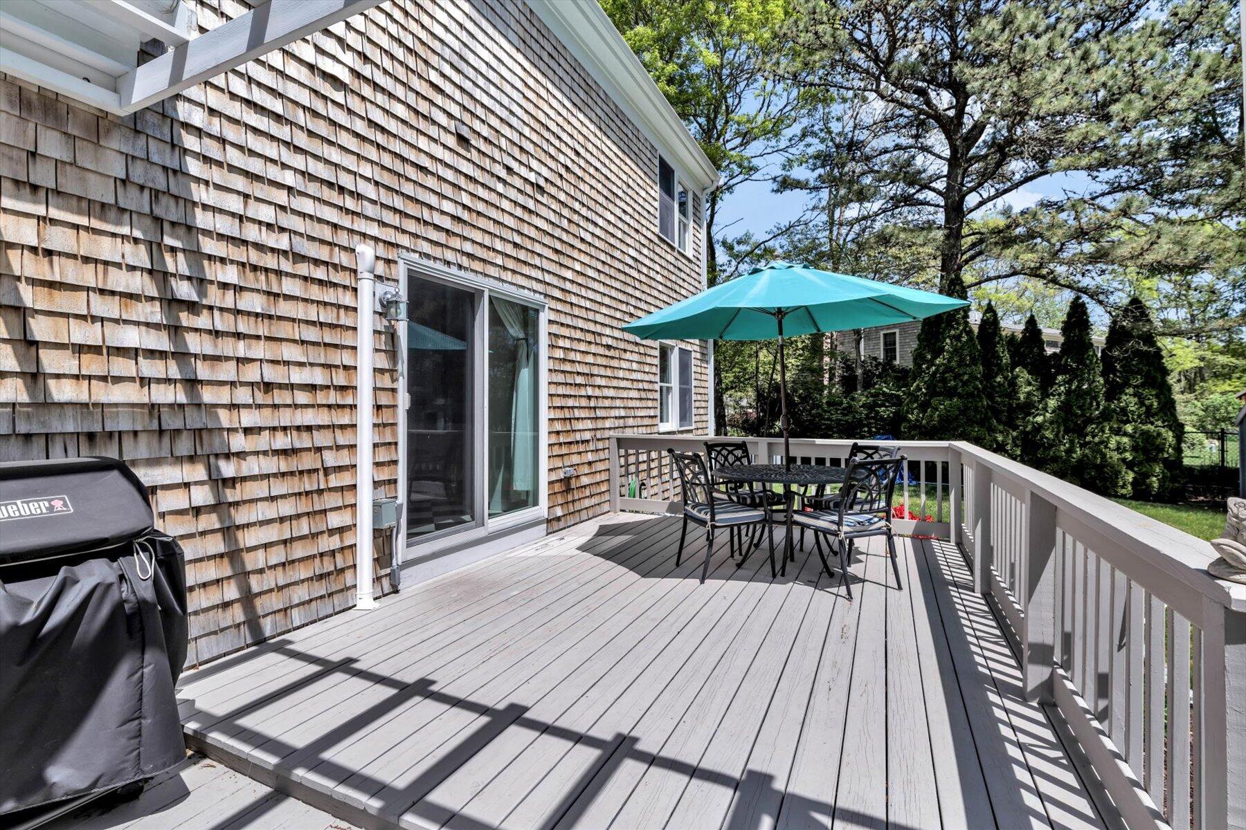 17 Greenway Circle Sandwich MA 02563