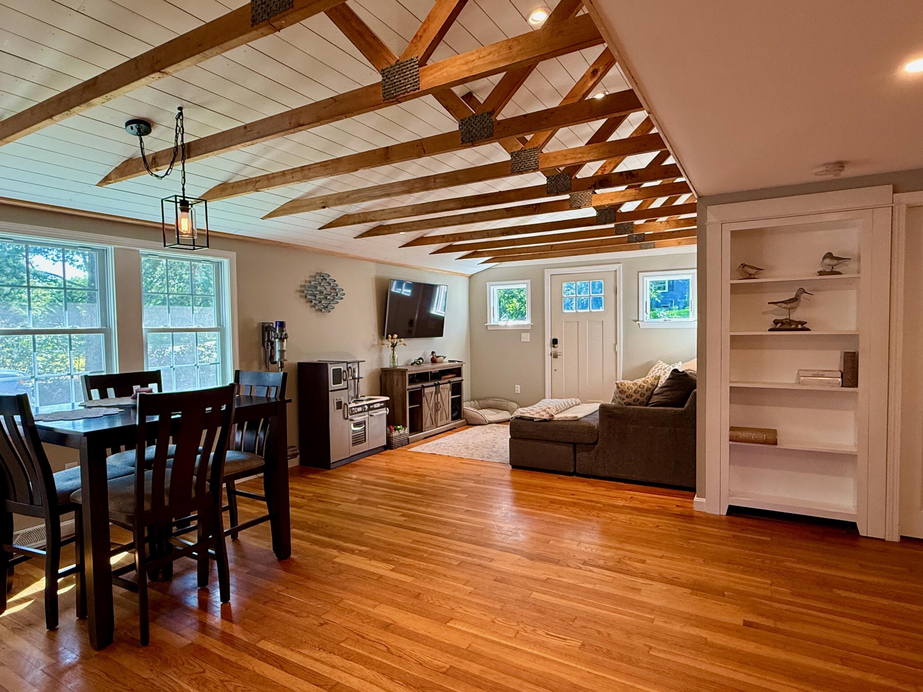 72 Handy Road Pocasset MA 02559