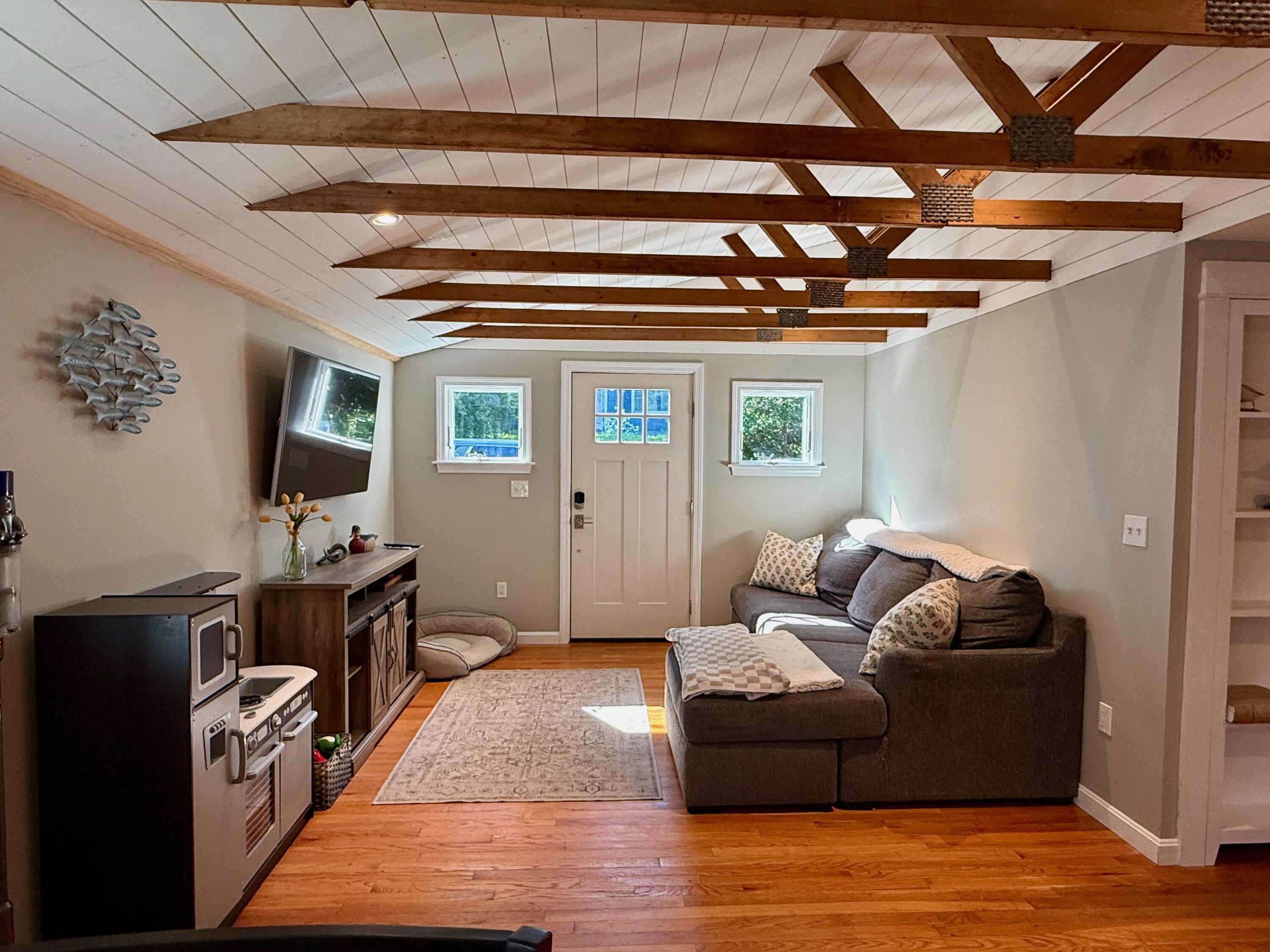 72 Handy Road Pocasset MA 02559