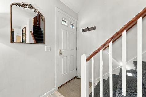 12 Avalon Drive Teaticket MA 02536
