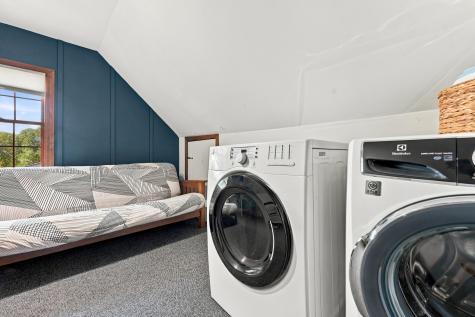 12 Avalon Drive Teaticket MA 02536