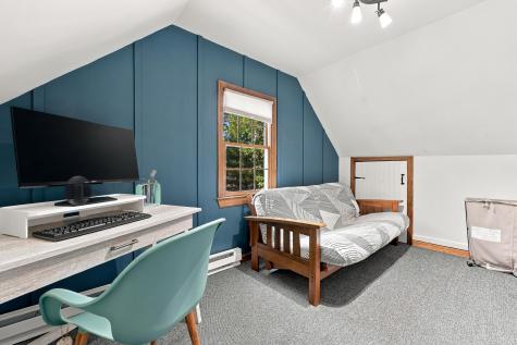 12 Avalon Drive Teaticket MA 02536