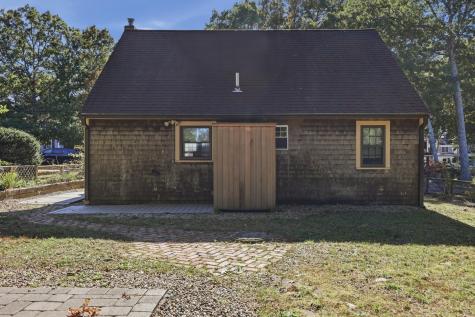 12 Avalon Drive Teaticket MA 02536