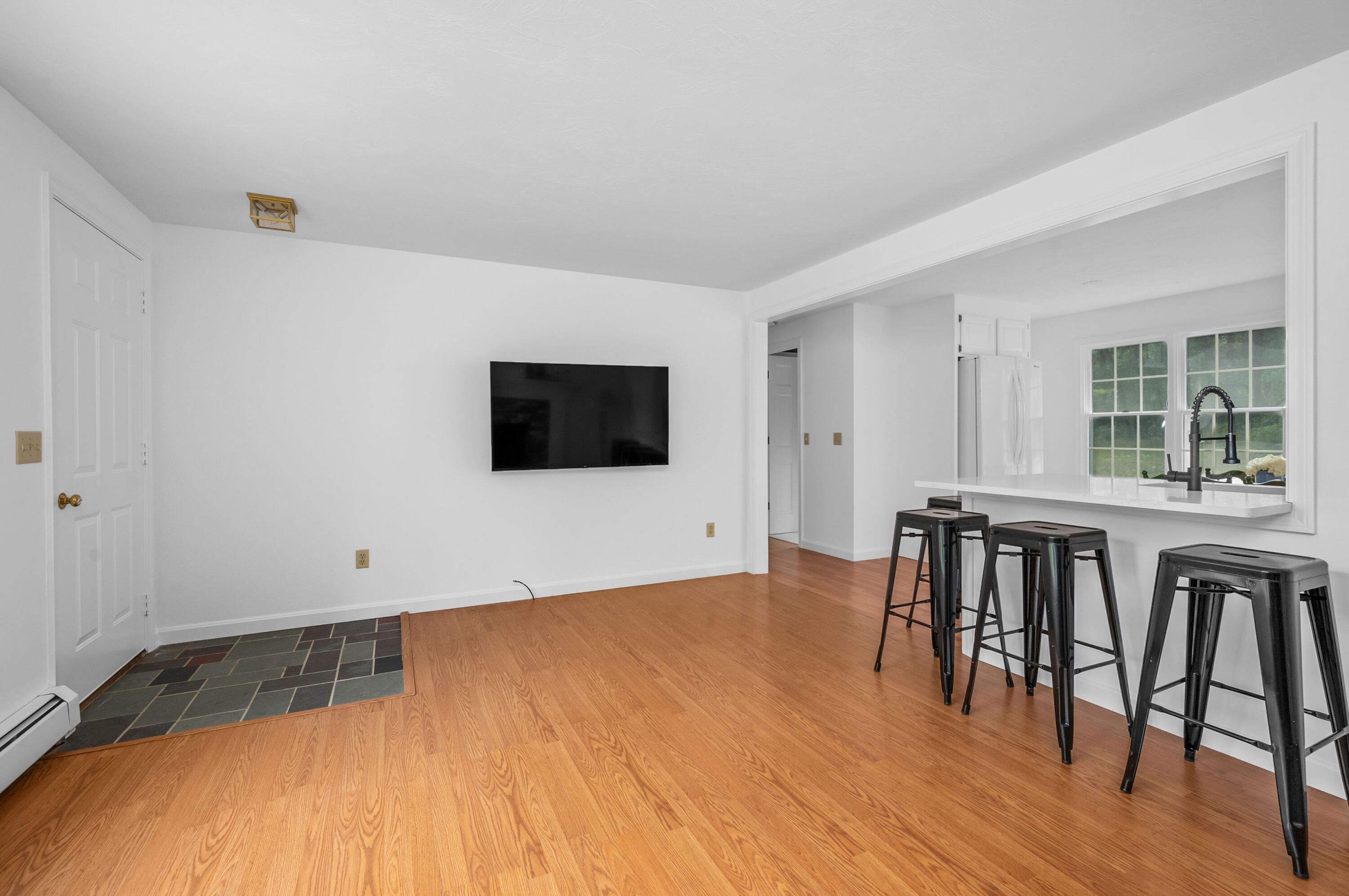 9 Taragon Circle Barnstable MA 02635