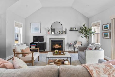 24 Cobblestone Circle Mashpee MA 02649