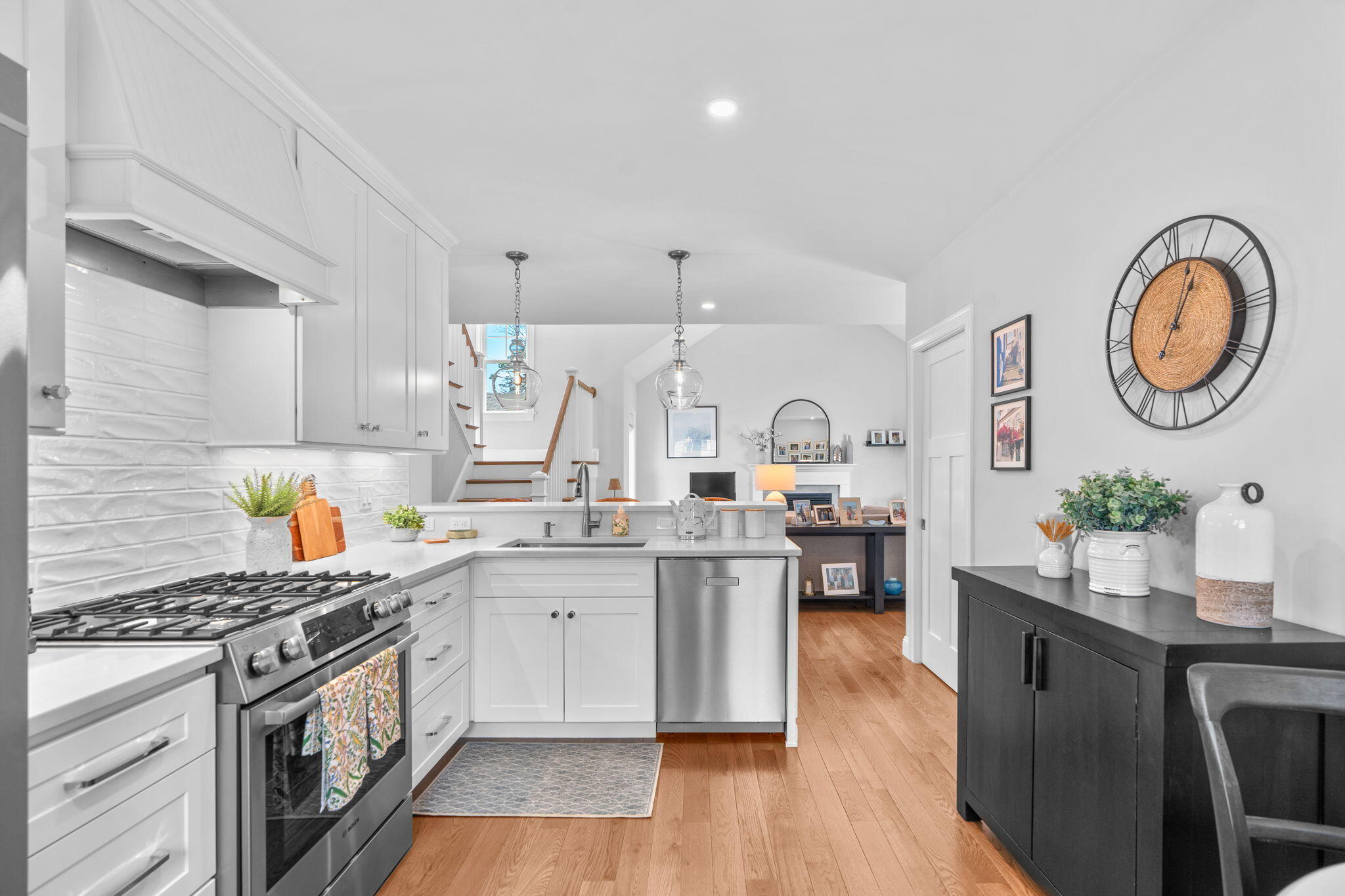 24 Cobblestone Circle Mashpee MA 02649