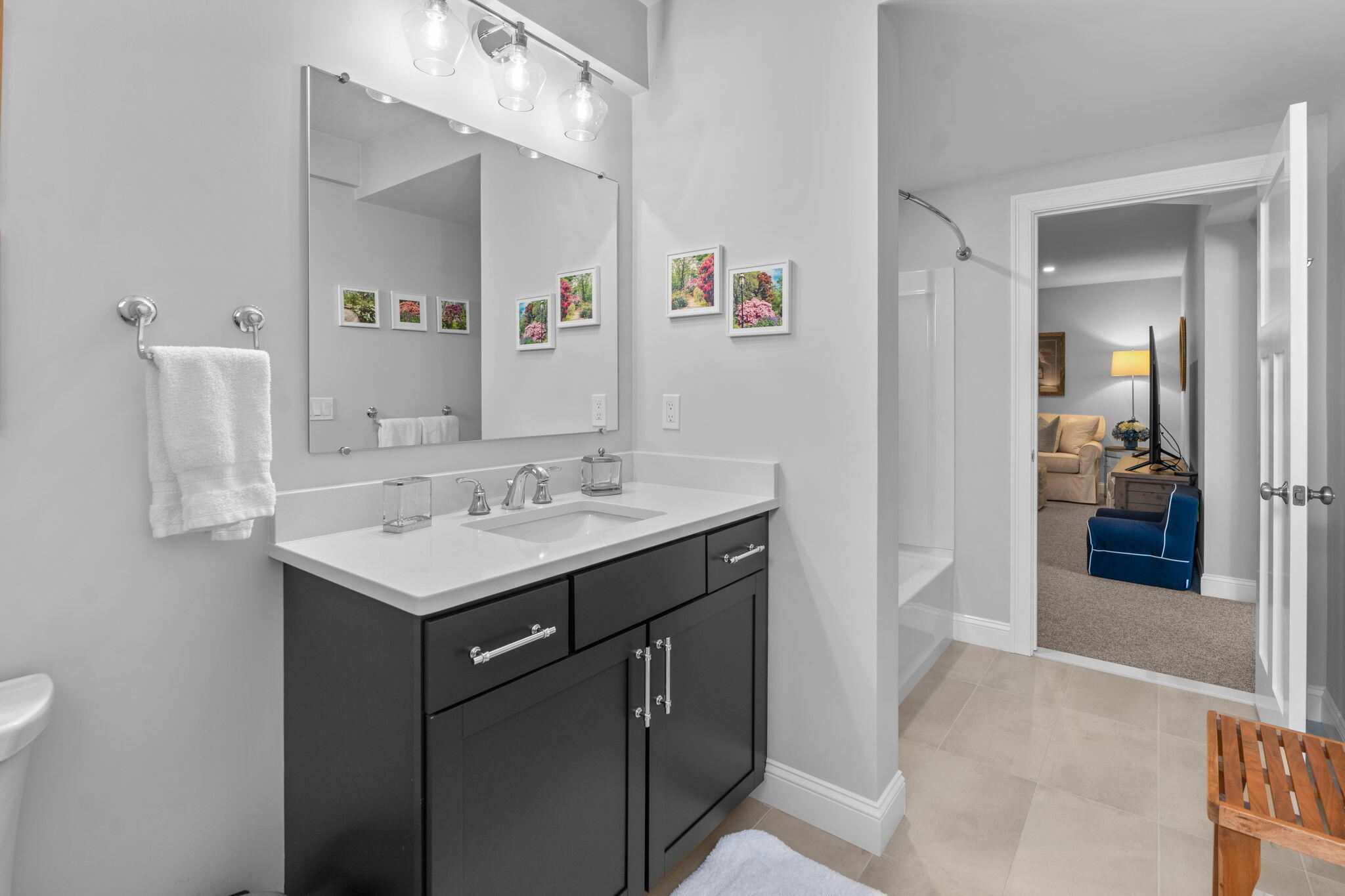 24 Cobblestone Circle Mashpee MA 02649