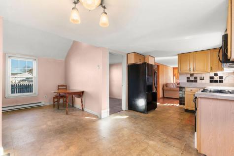 38 East Central Avenue Wareham MA 02558