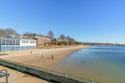 38 East Central Avenue Wareham MA 02558