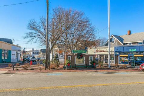 38 East Central Avenue Wareham MA 02558