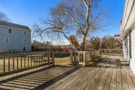 38 East Central Avenue Wareham MA 02558