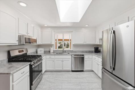 106 Pine Street Yarmouth MA 02675