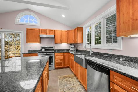 28 Shore Road Harwich MA 02671