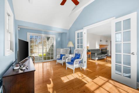 28 Shore Road Harwich MA 02671