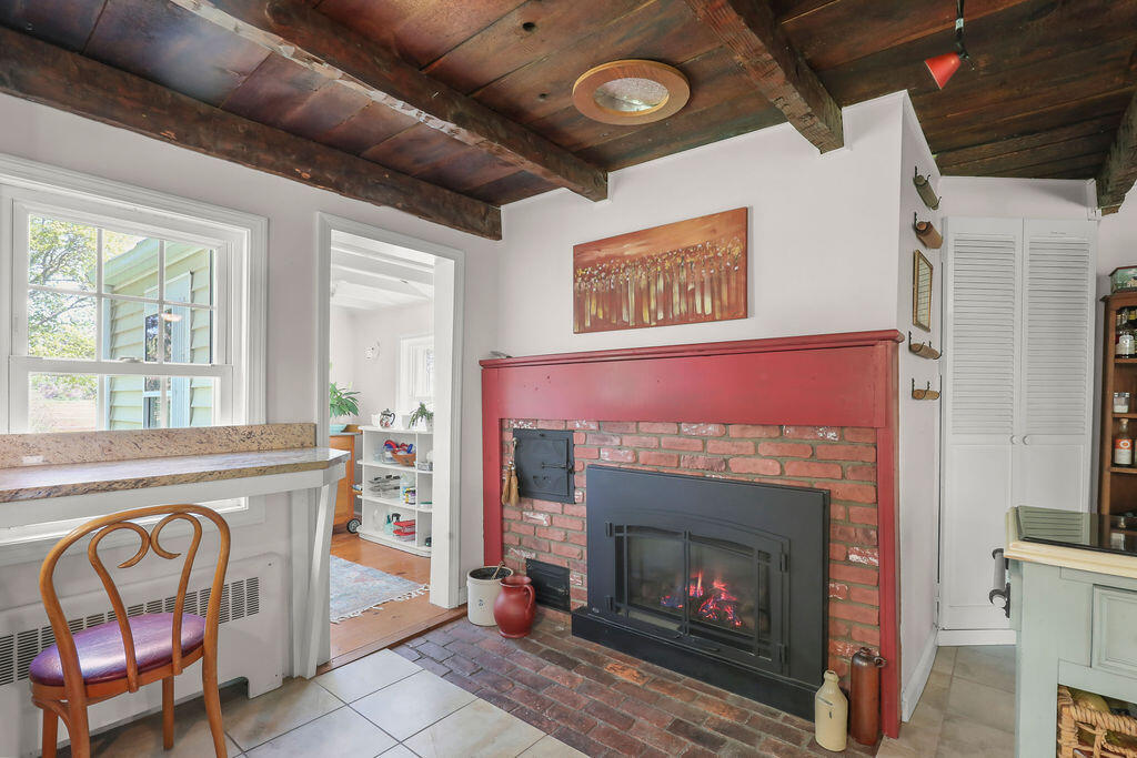 78 Cotuit Road Sandwich MA 02563