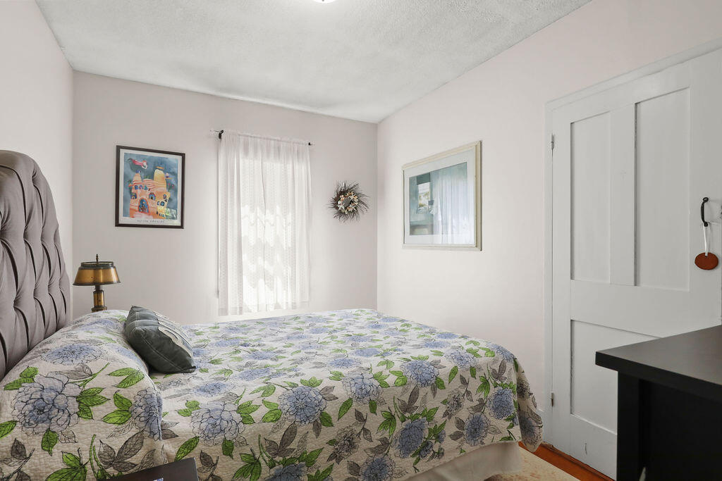 78 Cotuit Road Sandwich MA 02563