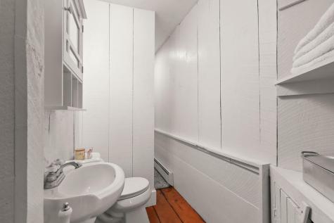 78 Cotuit Road Sandwich MA 02563