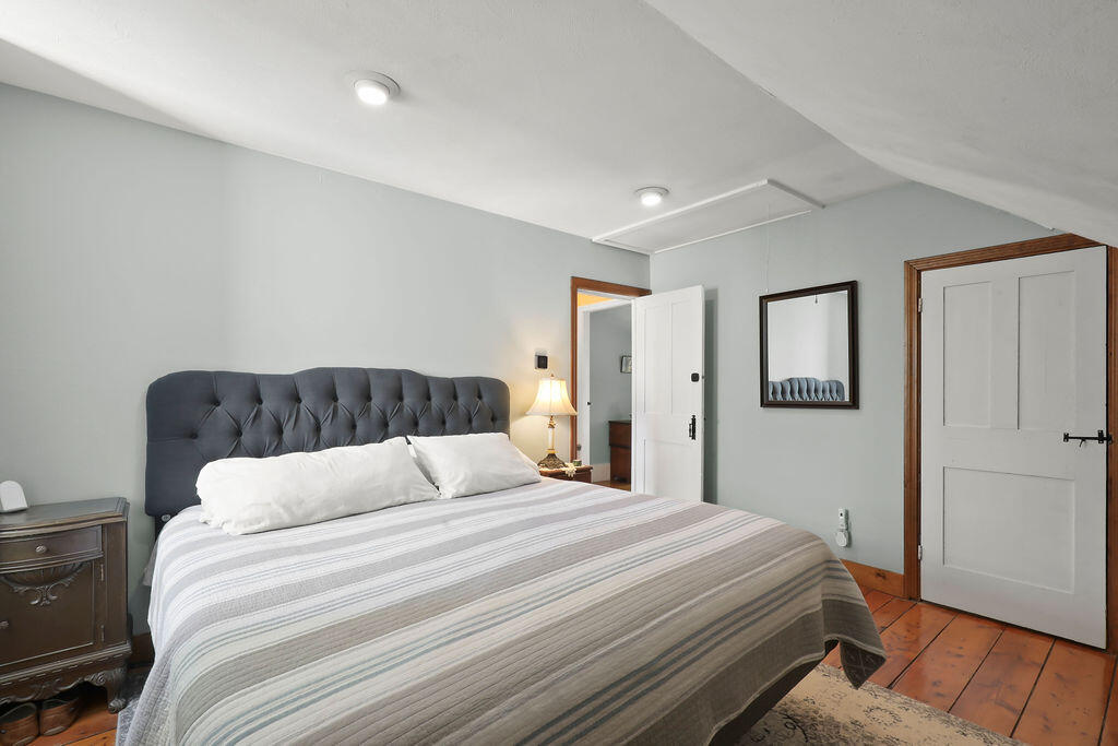 78 Cotuit Road Sandwich MA 02563