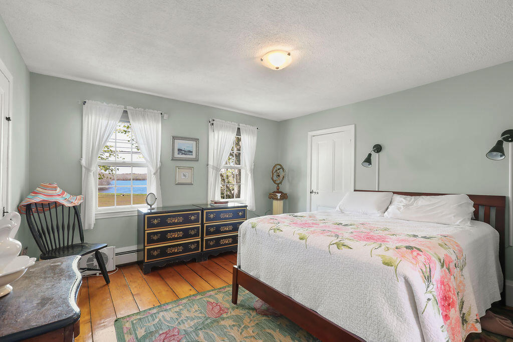 78 Cotuit Road Sandwich MA 02563