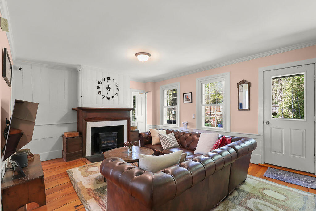 78 Cotuit Road Sandwich MA 02563