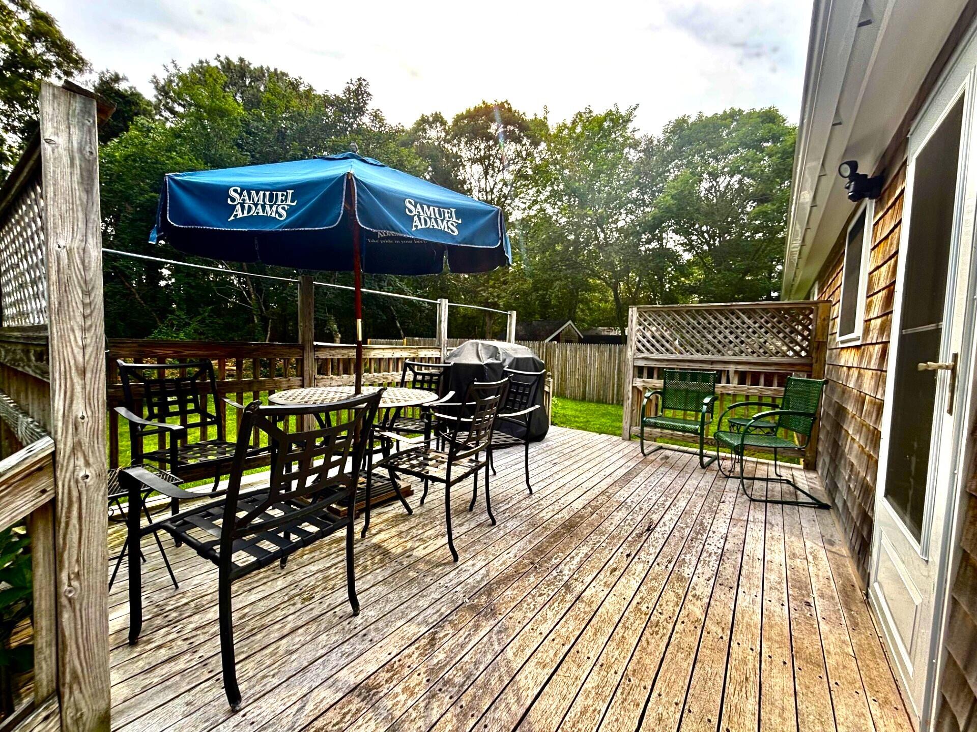 11 Stanley Street Oak Bluffs MA 02557
