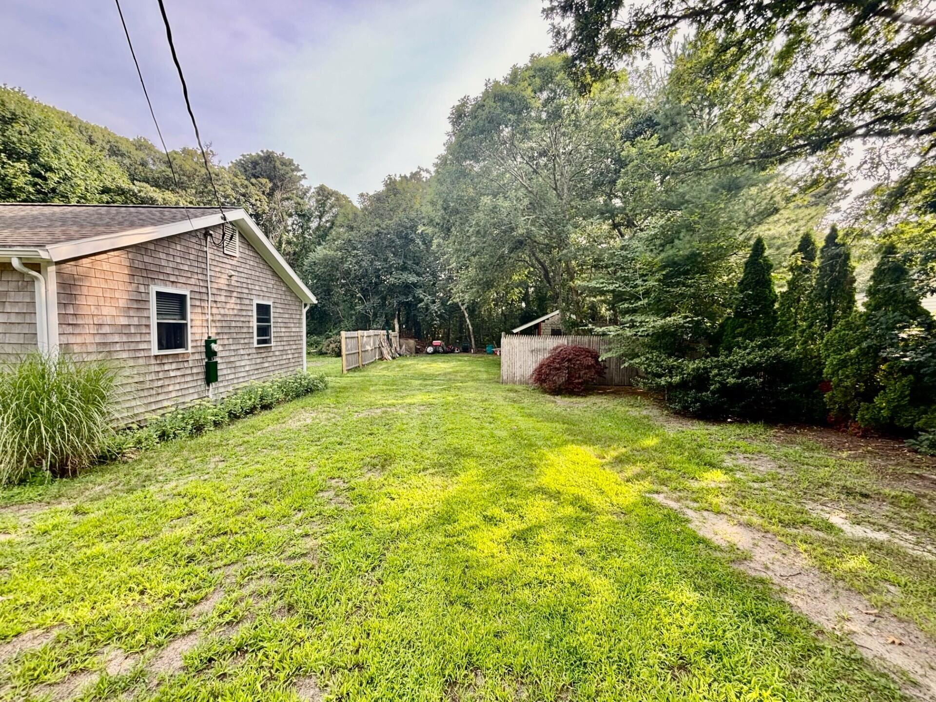11 Stanley Street Oak Bluffs MA 02557