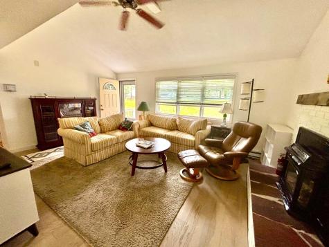 11 Stanley Street Oak Bluffs MA 02557