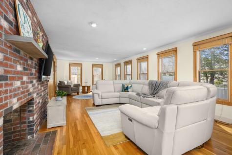 61 Linda Lane Barnstable MA 02601
