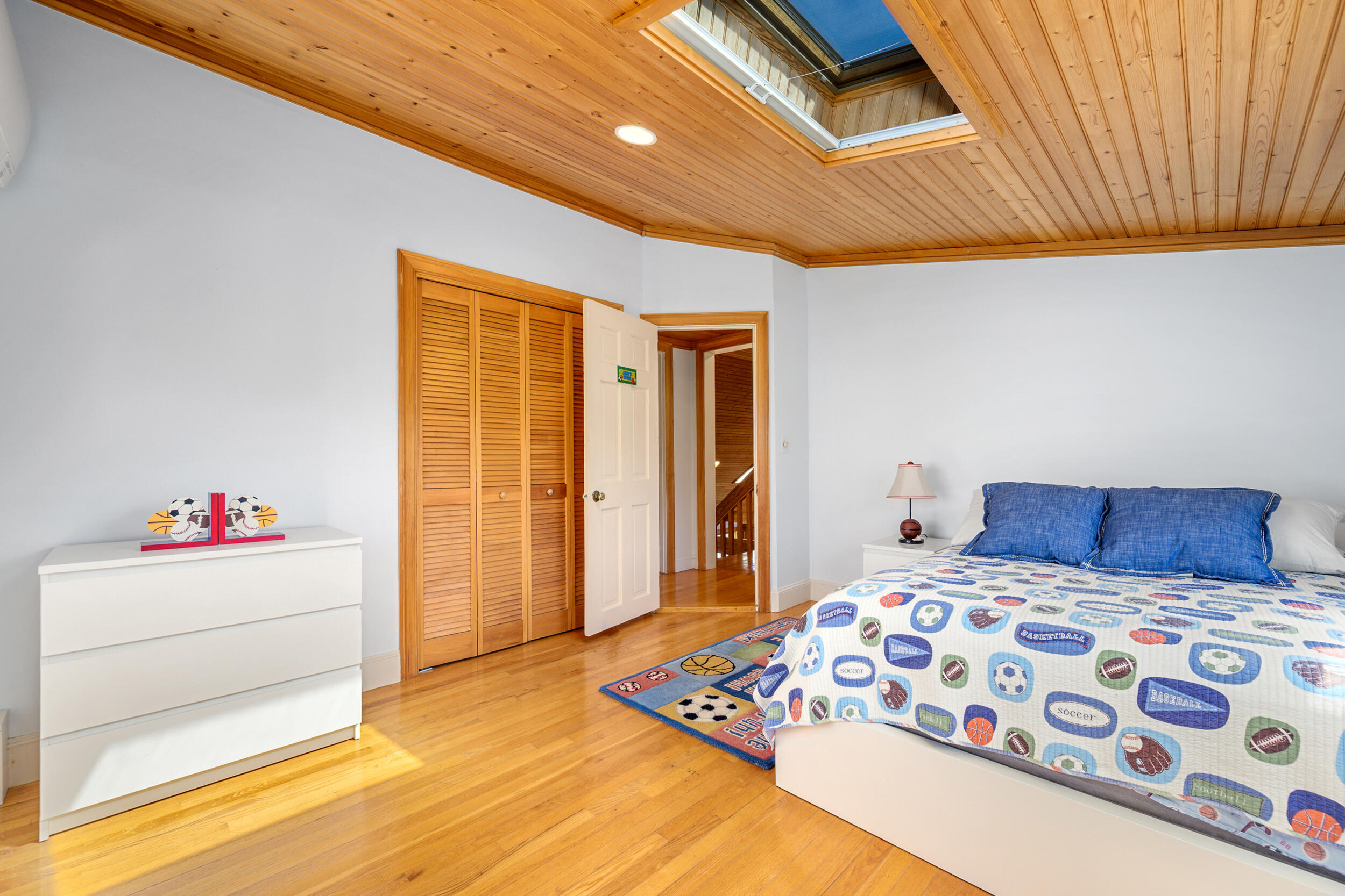 61 Linda Lane Barnstable MA 02601