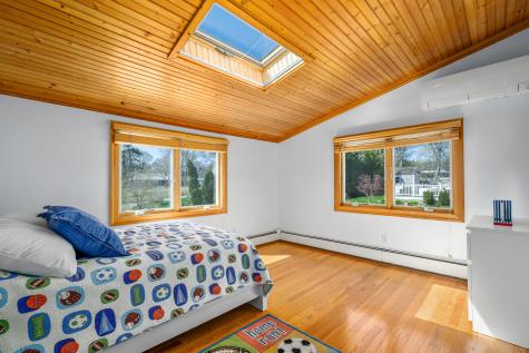 61 Linda Lane Barnstable MA 02601