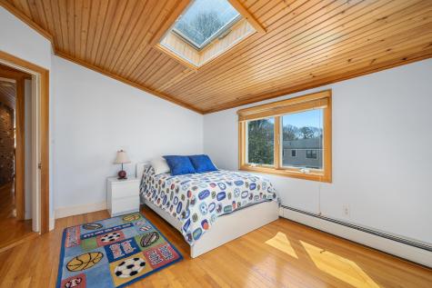 61 Linda Lane Barnstable MA 02601