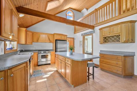 61 Linda Lane Barnstable MA 02601