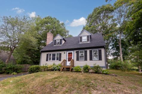 28 Cranberry Avenue Mashpee MA 02649