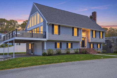 4 Cross Road Bourne MA 02532