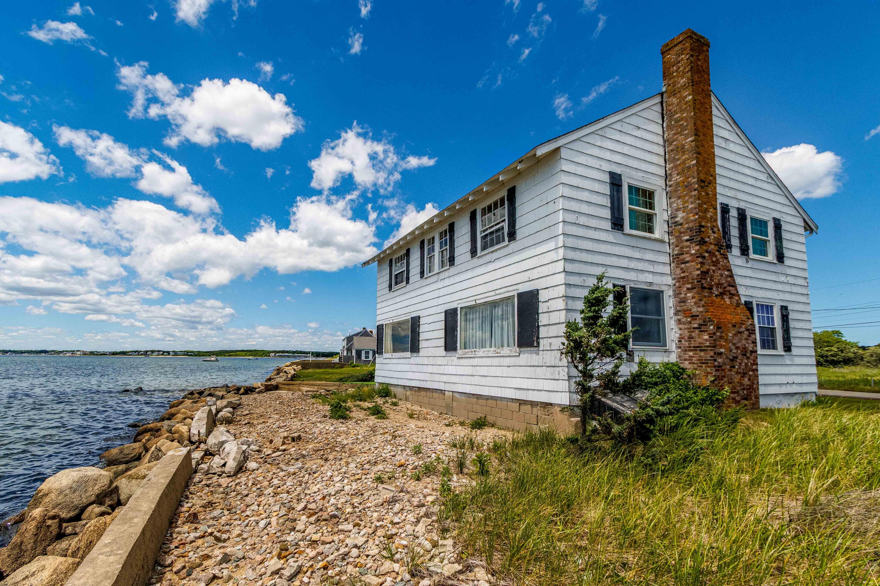 43 Shore Road West Yarmouth MA 02673