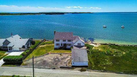 43 Shore Road Yarmouth MA 02673
