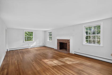 32 Greengate Road Falmouth MA 02540