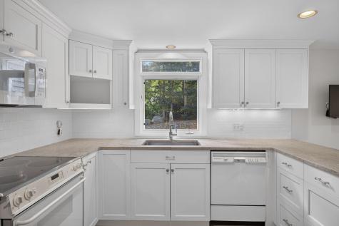 32 Greengate Road Falmouth MA 02540