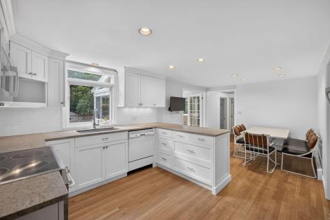32 Greengate Road Falmouth MA 02540