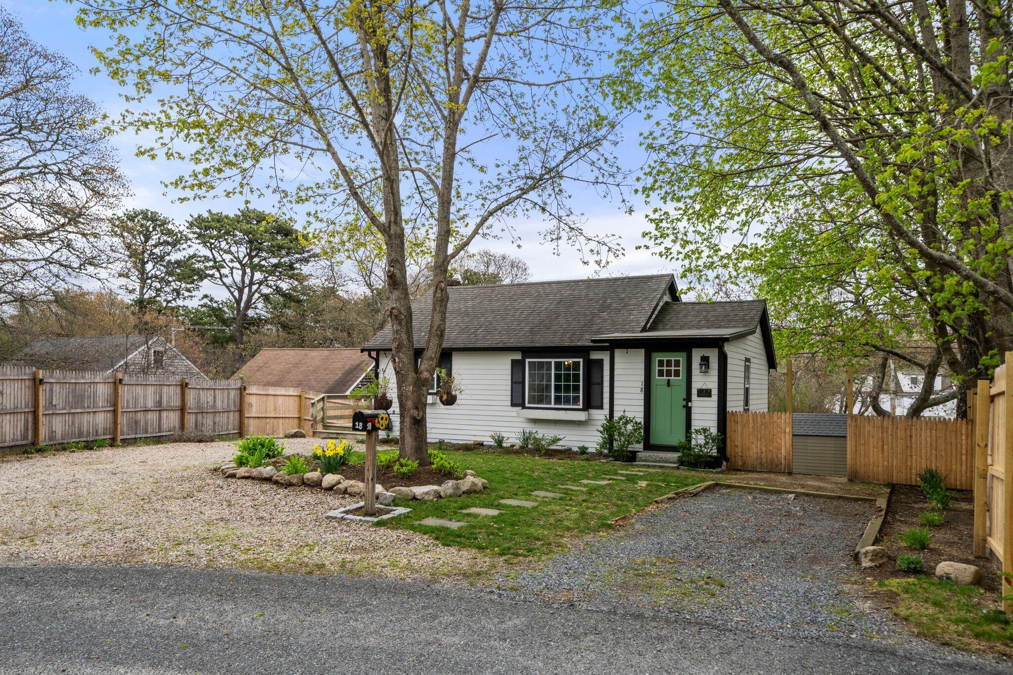 18 Race Road Yarmouth MA 02673