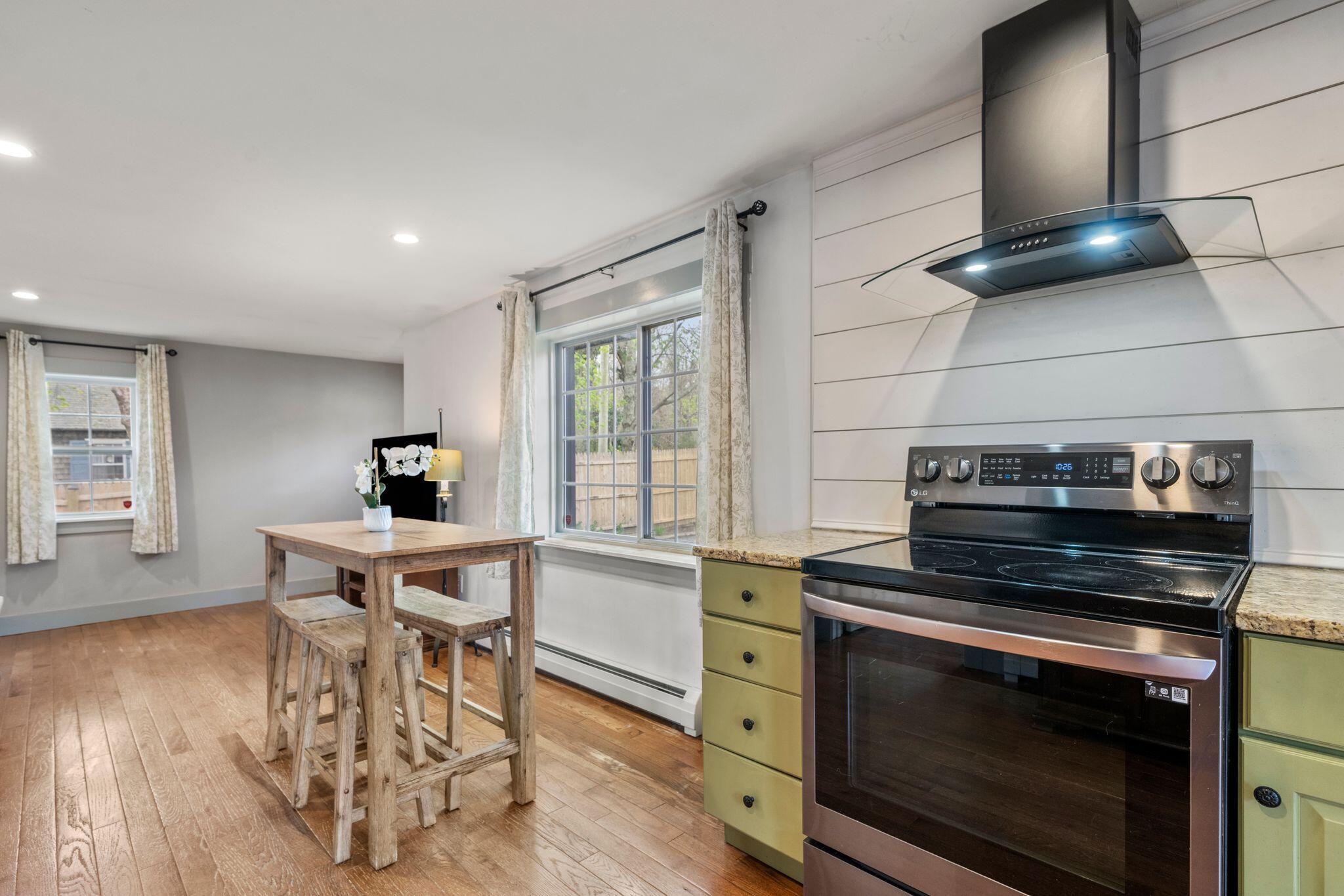 18 Race Road Yarmouth MA 02673