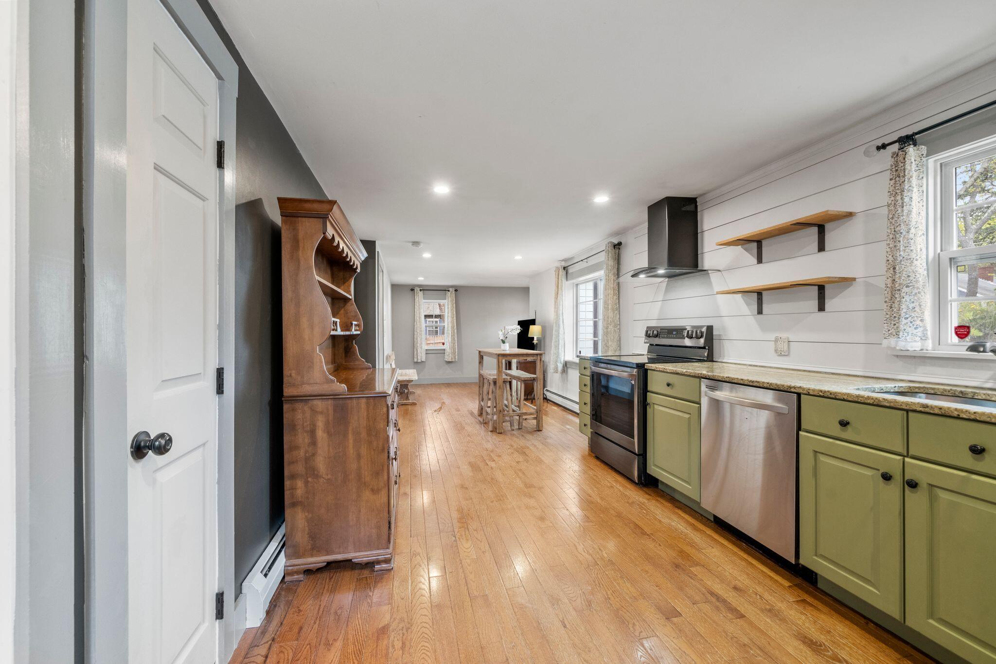 18 Race Road Yarmouth MA 02673